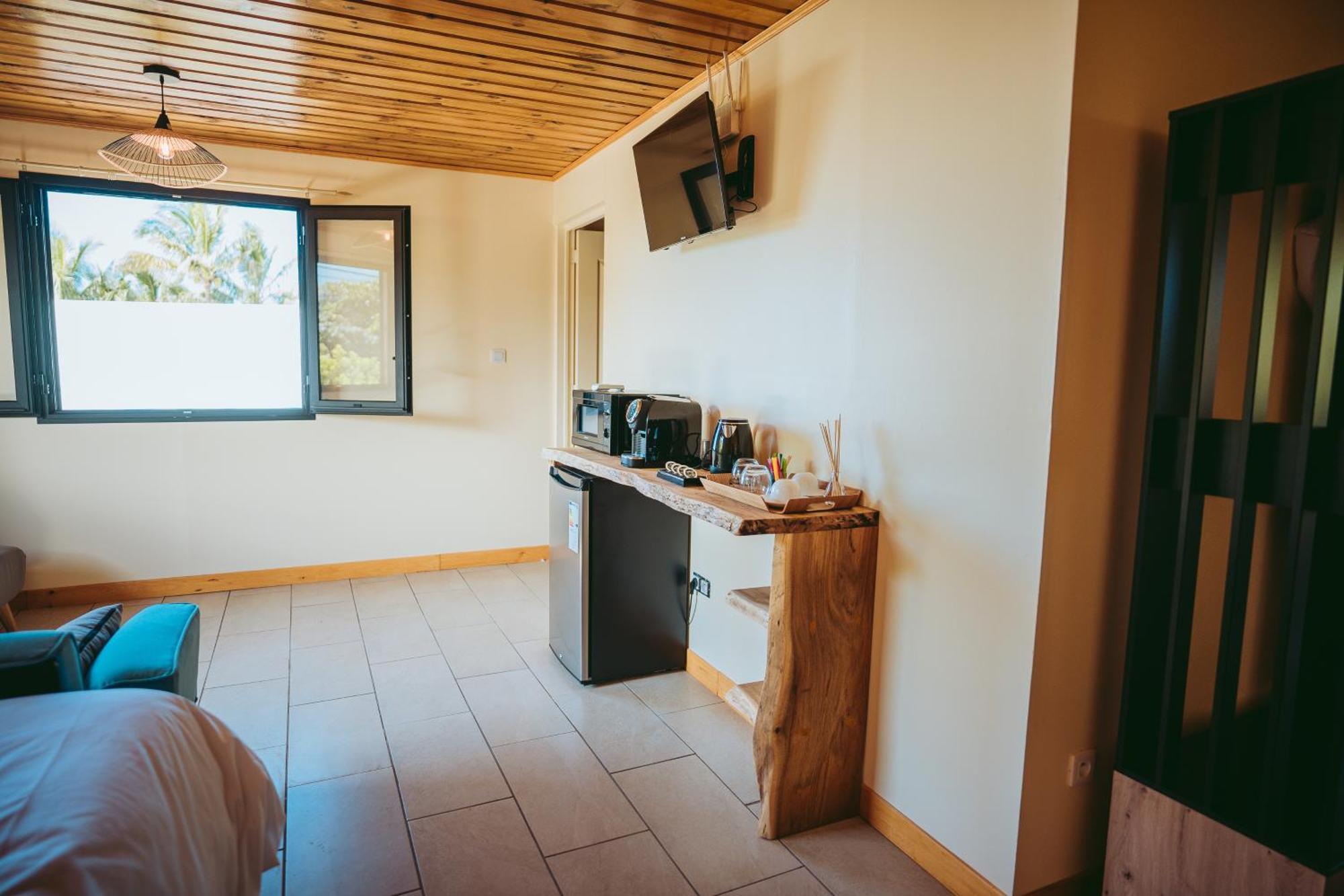 L'Auberge Creole Saint-Benoît Extérieur photo